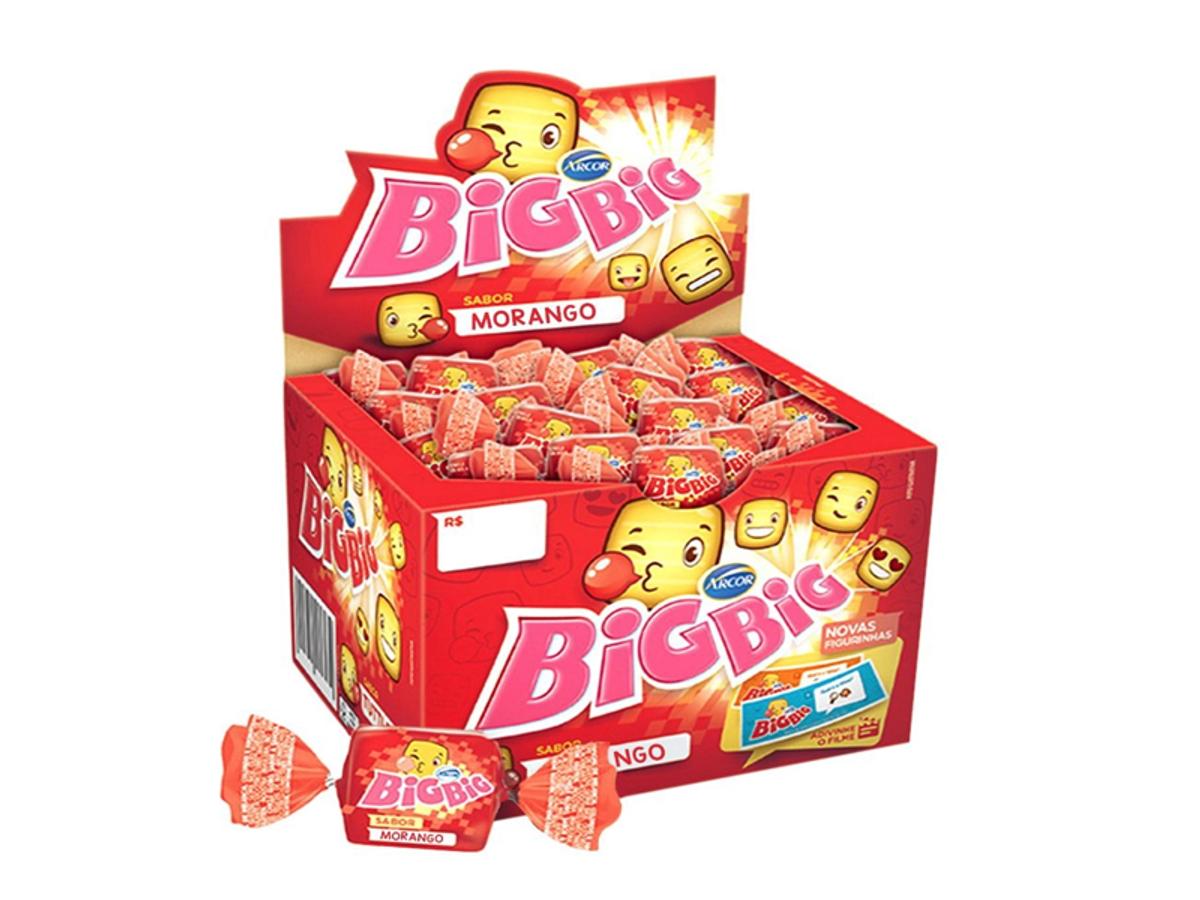 9826-CHICLE ARCOR BIG BIG MORANGO 1X100UN